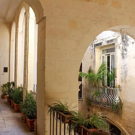 B&B Palazzo Sambiasi-2